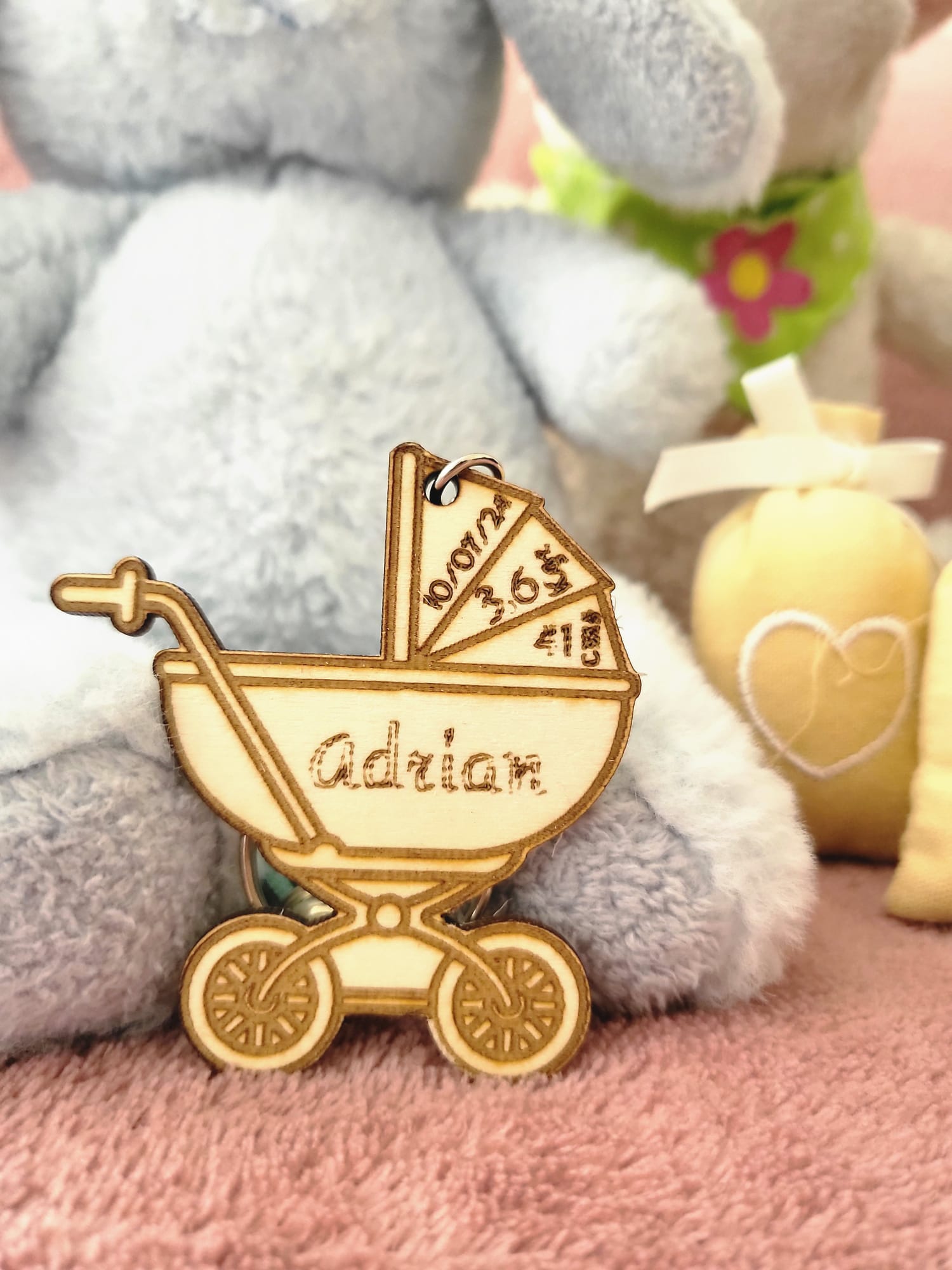 Personalized Baby Shower Magnet – Custom Wooden Baby Shower Favor Keepsake