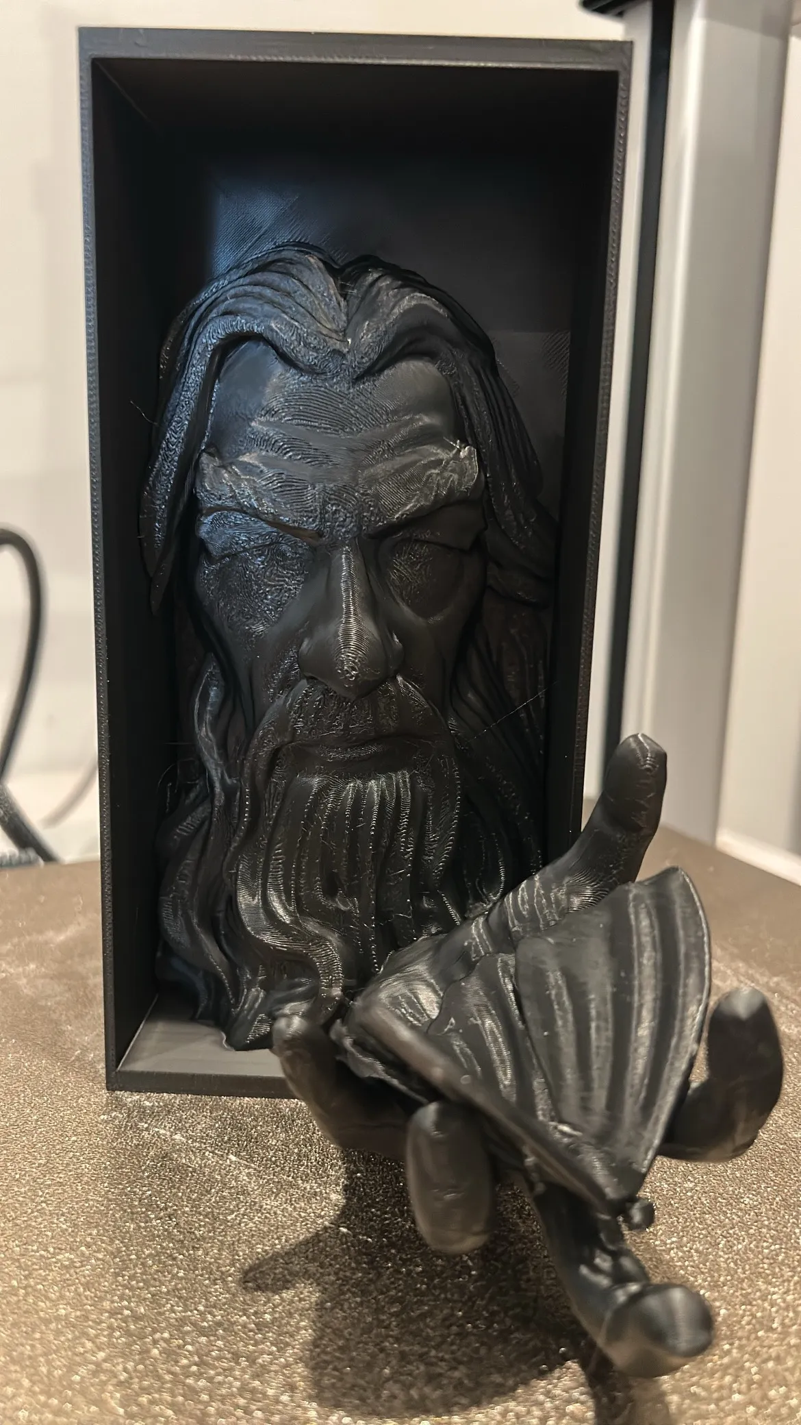 Gandalf Book Nook Insert – 3D Printed Wizard Shelf Decor with Butterfly and Hand – Lord of the Rings Inspired Gift