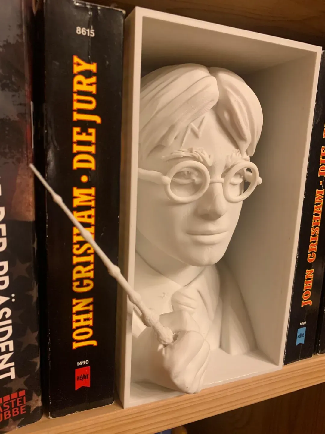 3D Bookshelf Insert with Wizard Bust and Wand  Enchanting Home Decor Gift